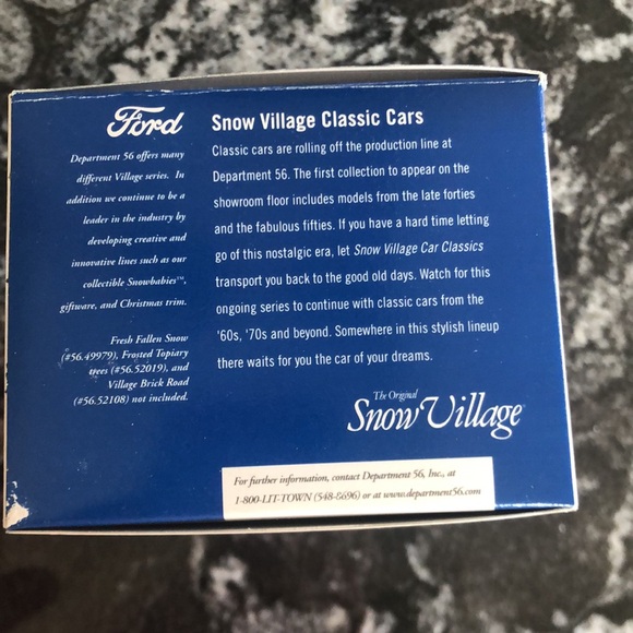 1949 Ford Woody Wagon by Department 56 - Picture 4 of 6